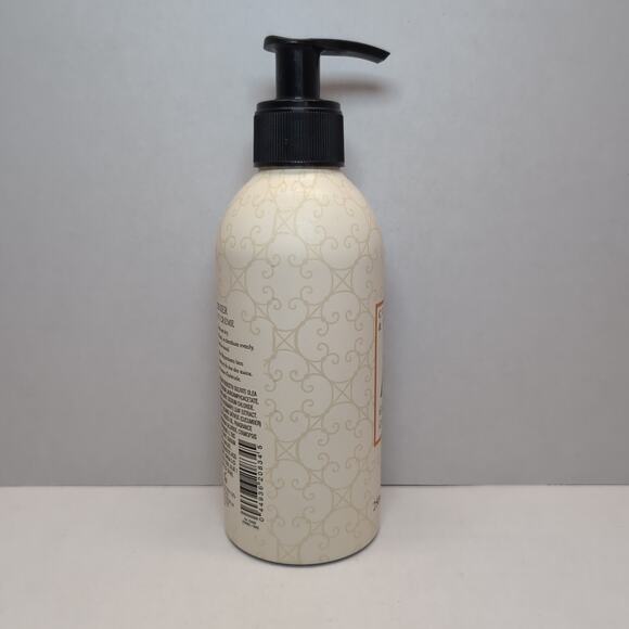 Crabtree & Evelyn Gardeners Creamy Cleanser 8.5 oz 250mL Metal Pump - Picture 2 of 7